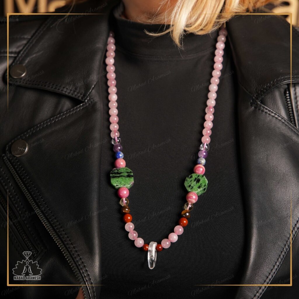 خواص سنگ لاجورد 24 رز کوارتز، کریستال کوارتز، آمیتیست، لاجورد، رودونیت، روبی زئوسیت، سیترین، چشم ببر، انواع جاسپر